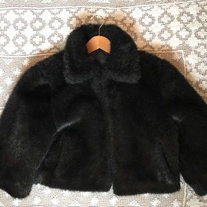 Vintage oversized black faux fur jacket OS
